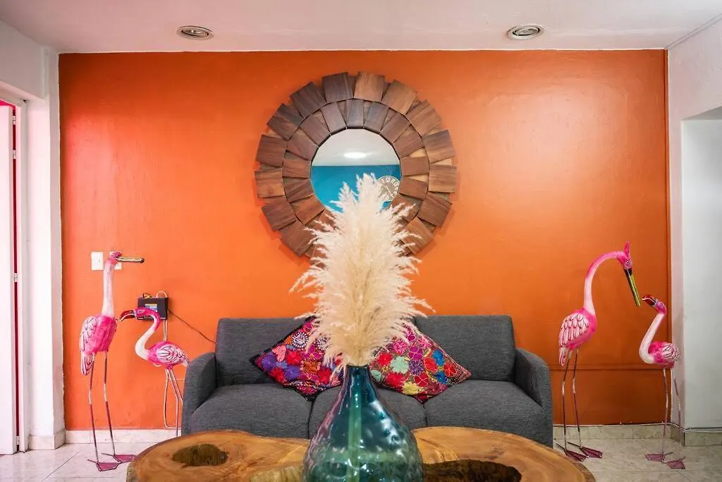 Casa Flamingos En El Centro De Tlaquepaque Villa Guadalajara Nyaraló